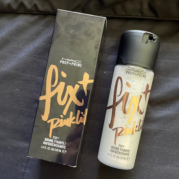 MAC Cosmetics Other - Fix+ pinklite